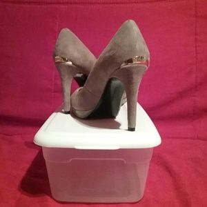 Calvin Klein Pump - New!